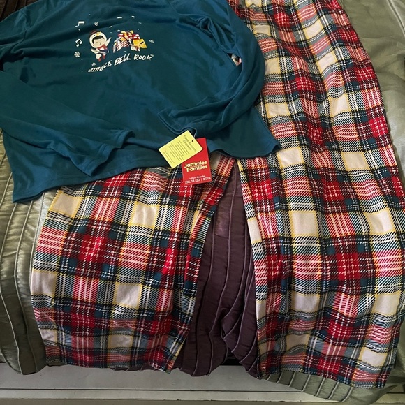 NWT- Kids Pajama Set - size 18/20- Blue and Red Plaid - Picture 6 of 6